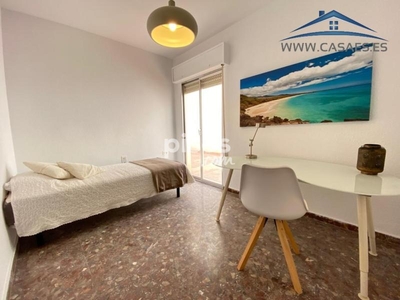 Habitaciones en C/ Terriza, Almería Capital por 400€ al mes
