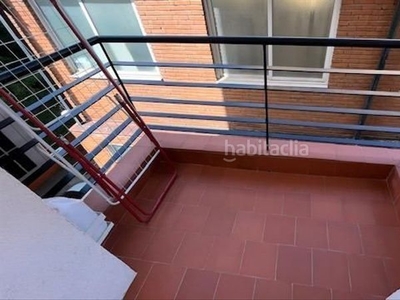 Piso con 2 habitaciones con ascensor, calefacción y aire acondicionado en Madrid