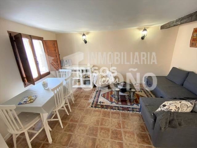 Piso en venta en Calle Linares Rivas, 34