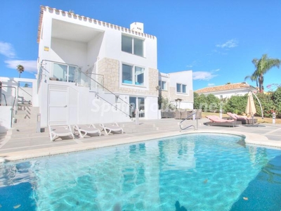 Villa en venta en Calaburra - Chaparral, Mijas