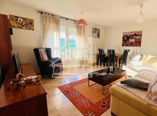 Casa adosada en venta en Andavías en Andavías por 89,900 €