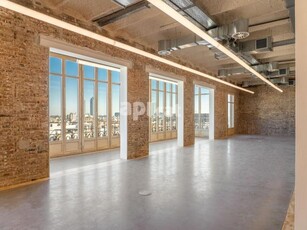 Oficina en alquiler de 261 m2 , Ciutat Vella, Barcelona