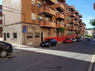 Local comercial Plasencia Ref. 90619035 - Indomio.es