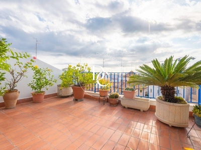 Venta Piso Sitges. Piso de dos habitaciones en Europa. Tercera planta con terraza