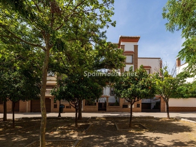 Casa adosada en venta en Granada