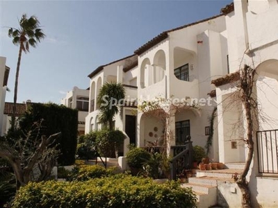 Casa en venta en Estepona