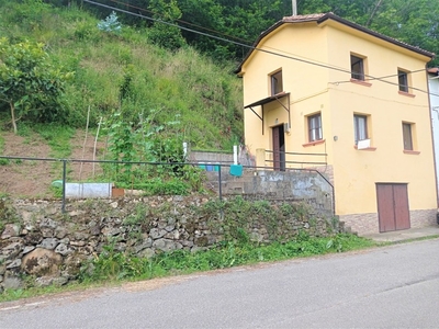 Casa en Venta en Luerces, Asturias