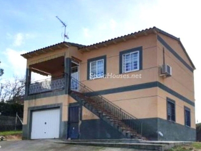 Casa independiente en venta en Barajas de Melo