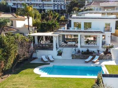 Casa independiente en venta en Las Brisas, Marbella