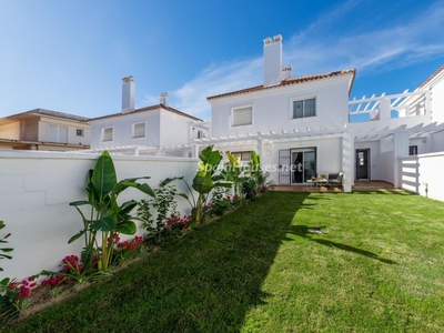 Casa pareada en venta en Algeciras