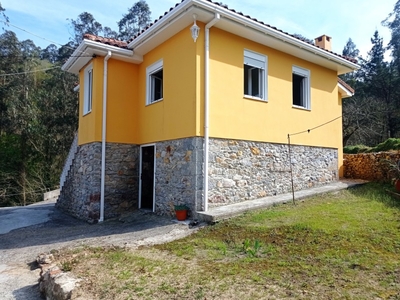 Casa Rural en Venta en Puentevega, Asturias