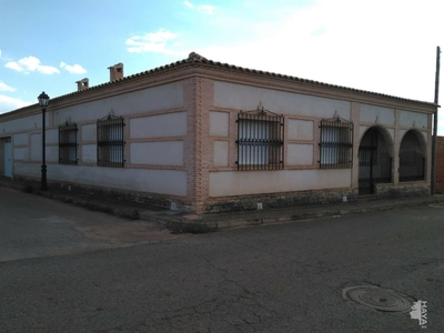 Chalet adosado en venta en Calle Virgen Del Rosario C.V. Travesía Diego De Almagro, 13279, Valenzuela De Calatrava (Ciudad Real)