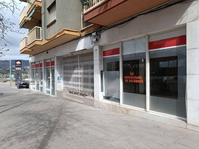 Local comercial Avenida de Puig i Cadafalch Mataró Ref. 93540363 - Indomio.es