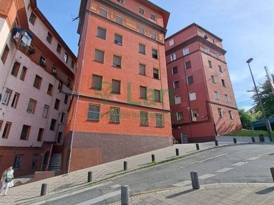 Venta Piso Bilbao. Piso de dos habitaciones Buen estado tercera planta
