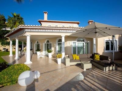 Villa independiente en venta en Benimeit-Tabaira, Moraira