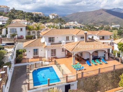 Villa en venta en La Cala Golf - Lagar Martell, Mijas