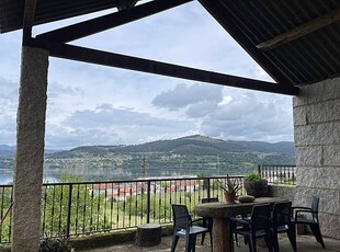 Casa en alquiler en Galicia, Castrelo de Miño