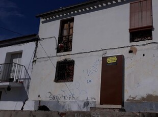 Casa en venta enc. escultor fuentes, 11,pinos puente,granada