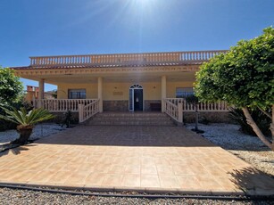 Chalet en venta en Aguilas, Murcia