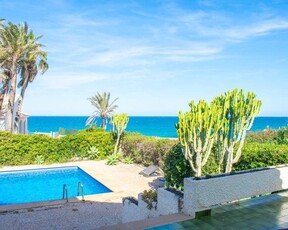 Chalet en venta en Cabo Roig, Orihuela, Alicante