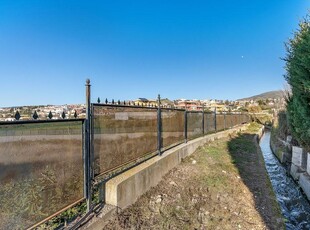 Terreno urbano para construir en venta enc. leñadores, 25-26,barrio de la vega,granada