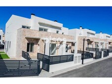 Casa adosada en venta en Avenida del Agua en Playa de los Locos-Los Frutales-Cabo Cervera por 224.000 €