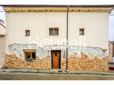 Casa en venta en San Esteban de Gormaz en San Esteban de Gormaz por 67.000 €
