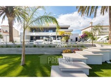 Chalet en venta en Empuriabrava-Tordera