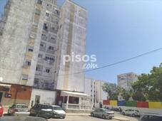 Piso en venta en Polígono San Telmo, cerca de Calle Mandamiento Nuevo