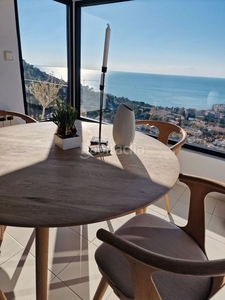 Alquiler casa con 4 habitaciones amueblada con parking, piscina, calefacción, aire acondicionado y vistas al mar en Sitges