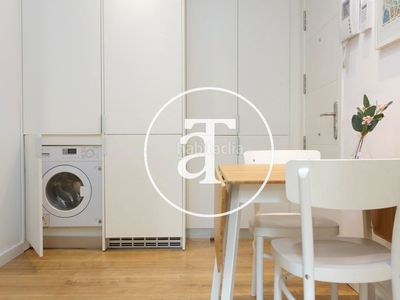 Alquiler piso apartamento de alquiler temporal con 2 habitaciones en barrio el born en Barcelona
