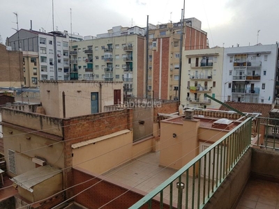 Alquiler piso en carrer del dos de maig piso con 3 habitaciones con calefacción y aire acondicionado en Barcelona