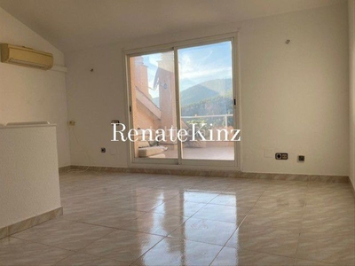 Casa en venta en les botigues, 4 dormitorios. en Sitges