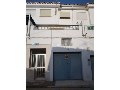 Casa gran casa con cochera y 2 terraza en Capuchinos Vélez - Málaga
