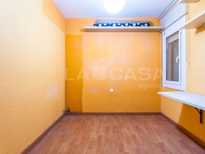 Piso oportunidad para entrar a vivir en Collblanc Hospitalet de Llobregat (L´)