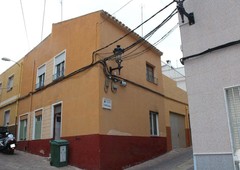 Chalet adosado en venta en Calle Parras, Bajo, 30510, Yecla (Murcia)