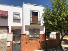 Chalet adosado en venta en Calle Juan De Mesa, Bajo, 41970, Santiponce (Sevilla)