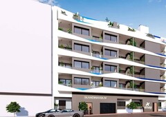 Apartamento en venta en El Chaparral - La Siesta - La Torreta, Torrevieja, Alicante