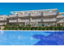 Ático en venta en Avenida del Arte (Urbanización Estepona Golf), S/N