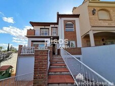 Casa pareada en venta en Calle Paco Moreno