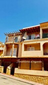 Piso en venta en calle Esperanza de 2 habitaciones con terraza y garaje
