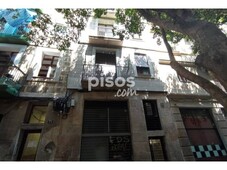 Piso en venta en Carrer de les Carretes, cerca de Carrer de Sant Pau en El Raval por 105.000 €