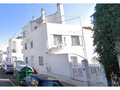 Casa adosada en venta en Calle de Rodrigo de Escobedo