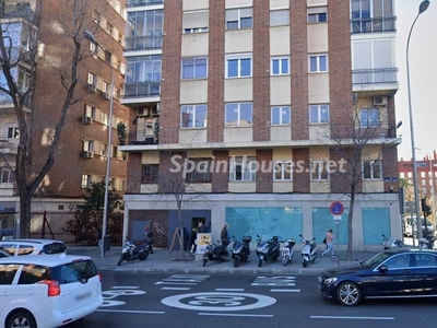 Local en venta en Acacias, Madrid