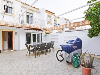 Venta Casa adosada Jerez de la Frontera. Con terraza 101 m²