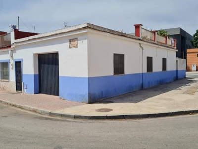 Venta Casa unifamiliar La Línea de la Concepción. 200 m²