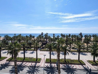 Venta Piso en Paseo de Jaume I. Salou. Buen estado quinta planta plaza de aparcamiento calefacción individual