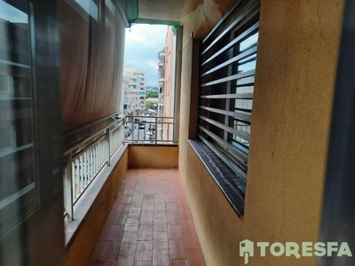 Venta Piso Granollers. Piso de tres habitaciones en Calle Valencia. Buen estado segunda planta con balcón