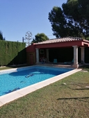 Alquiler de casa con terraza en Náquera