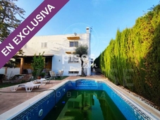 Casa en venta en Espartinas